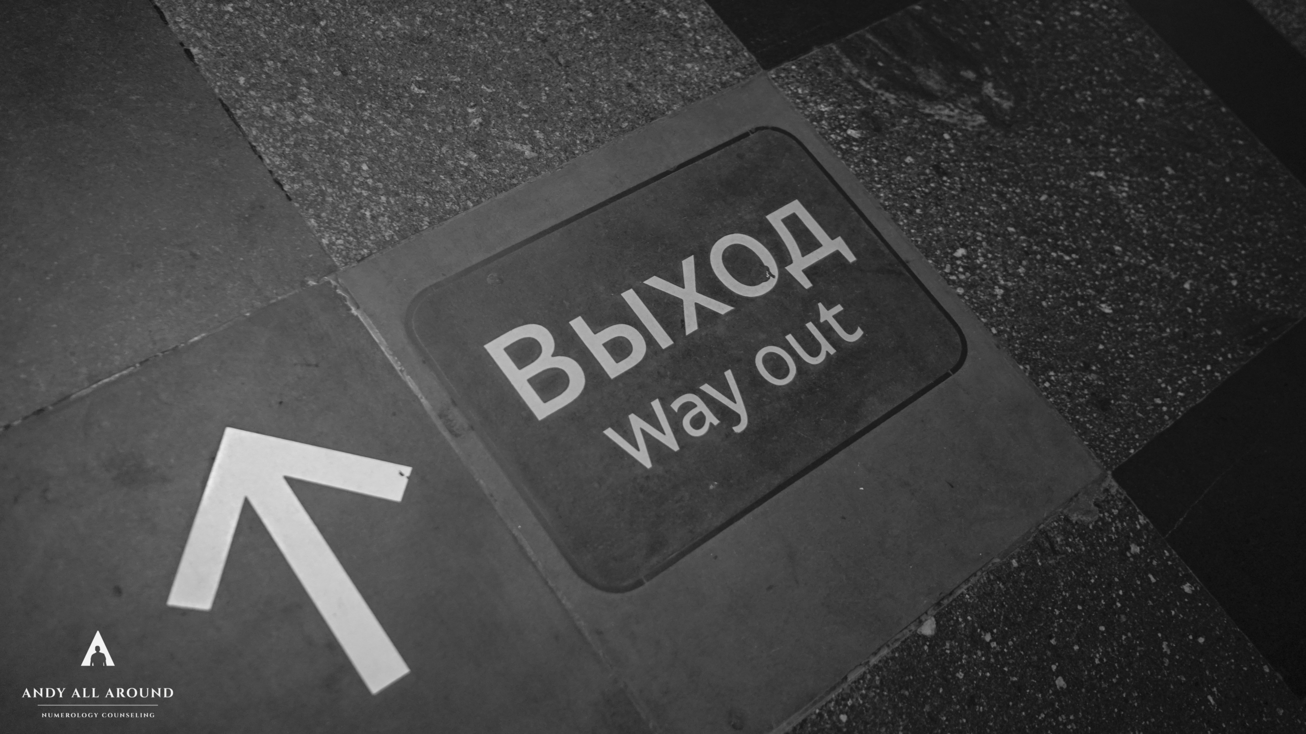 《易经》序言：是符号、是语言、更是一种哲学